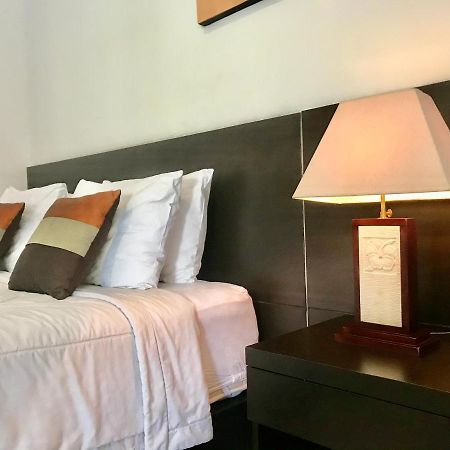 The Celuk Homestay Jimbaran  Ngoại thất bức ảnh
