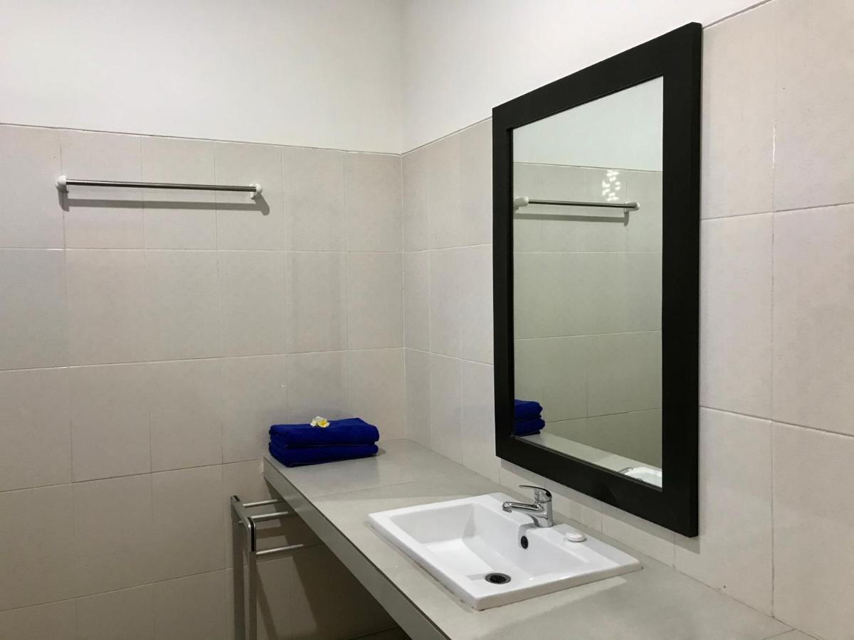 The Celuk Homestay Jimbaran  Ngoại thất bức ảnh