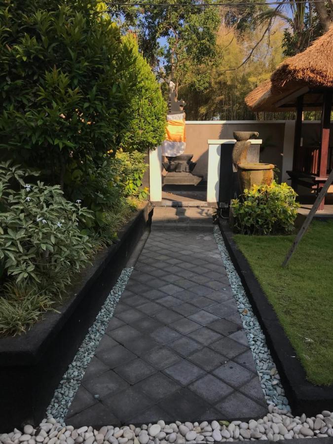 The Celuk Homestay Jimbaran  Ngoại thất bức ảnh